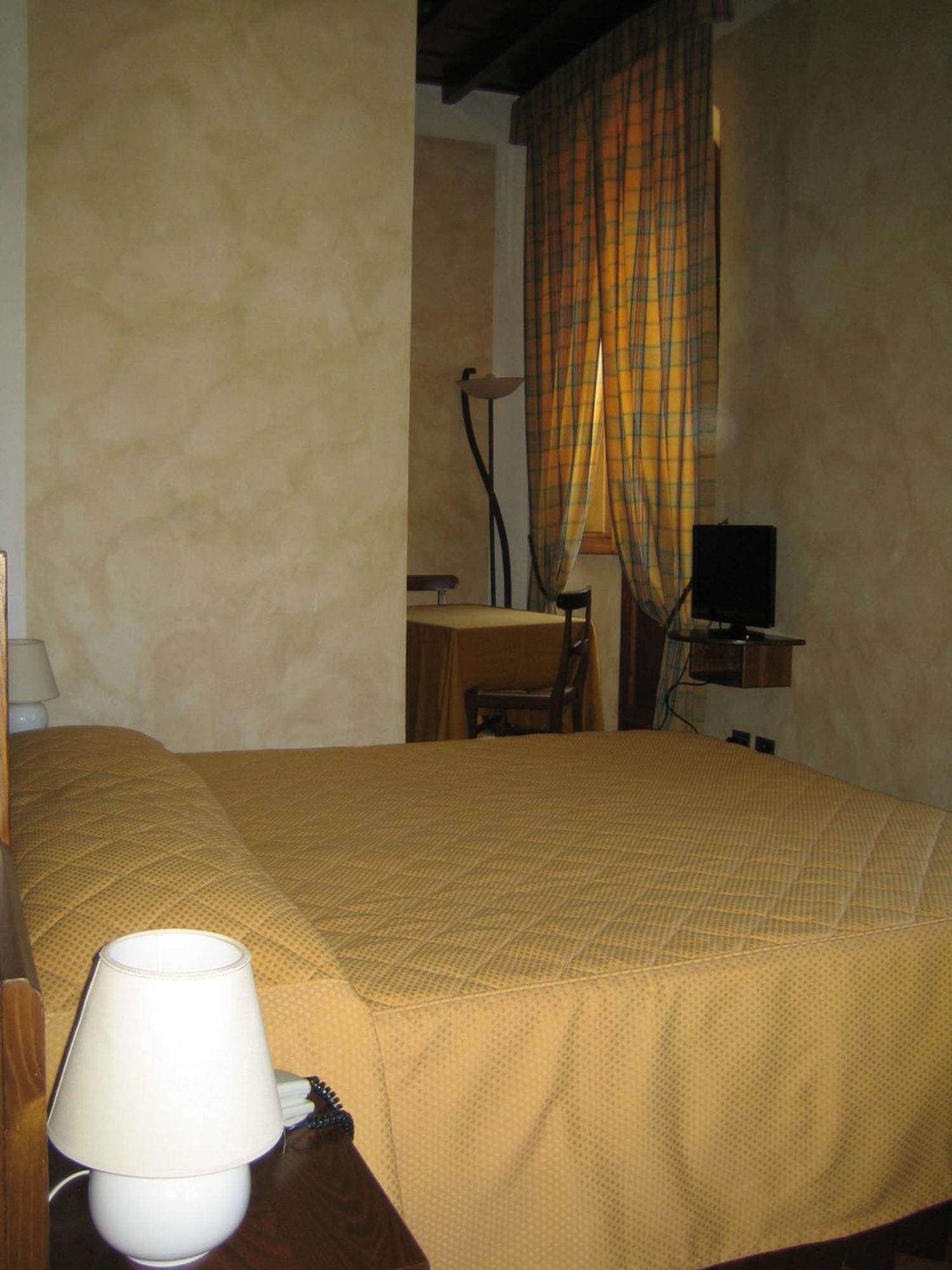 Hotel Bellavista 아베토네 외부 사진